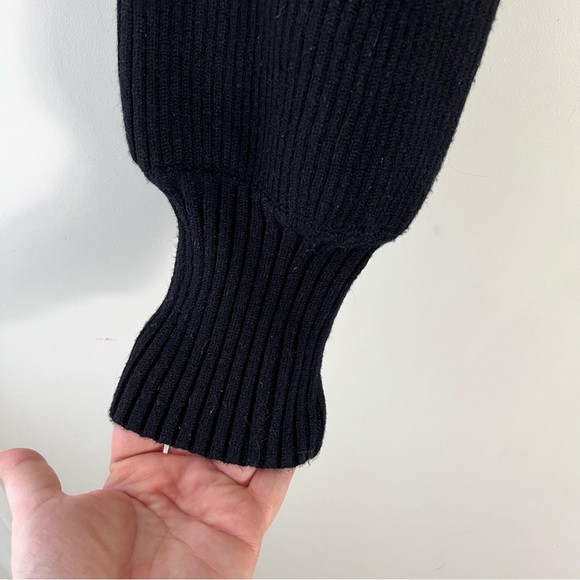 Zara Women’s Black Ribbed Knit Arm Warmer Turtleneck Size Medium Bubble Sleeve - Picture 11 of 13